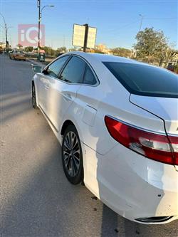 هيونداي أزيرا